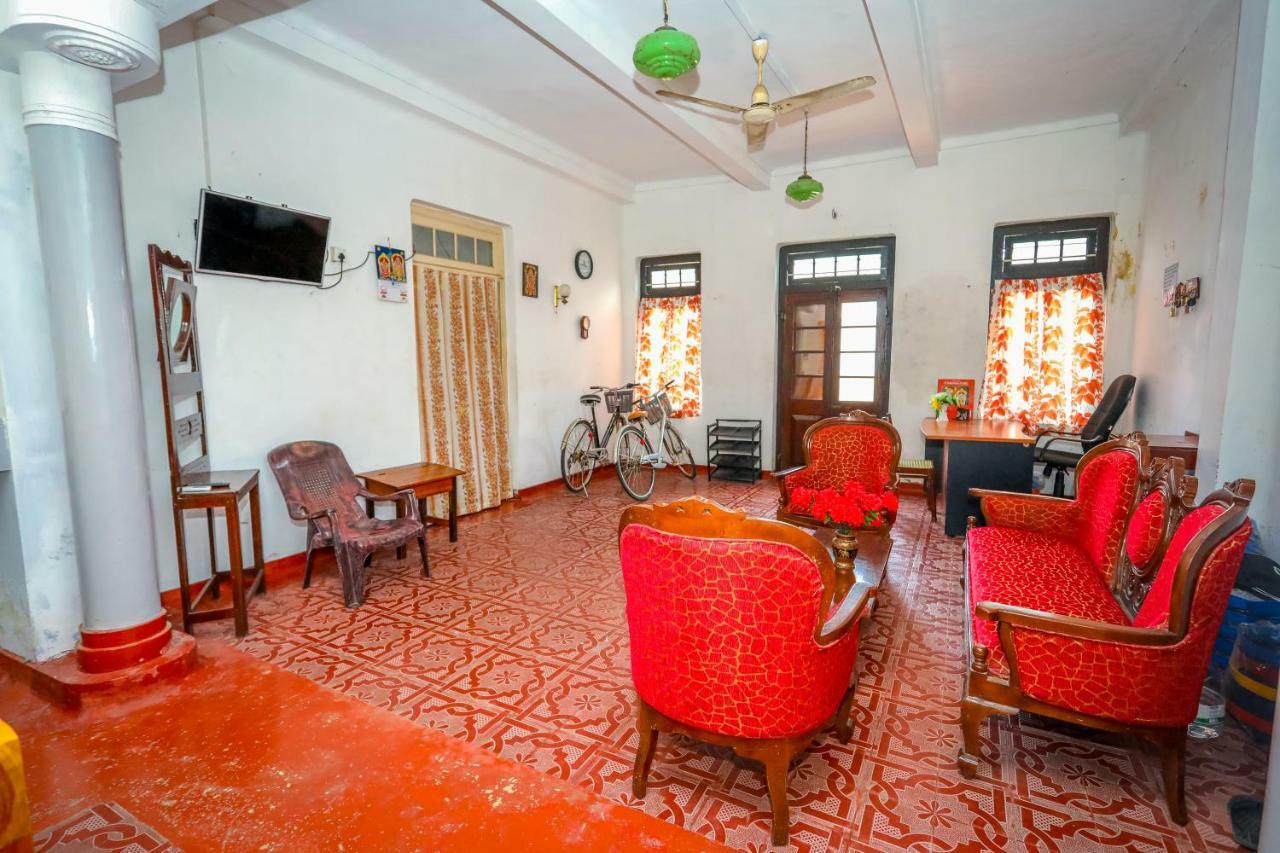 Jaffna Premier Inn Eksteriør billede